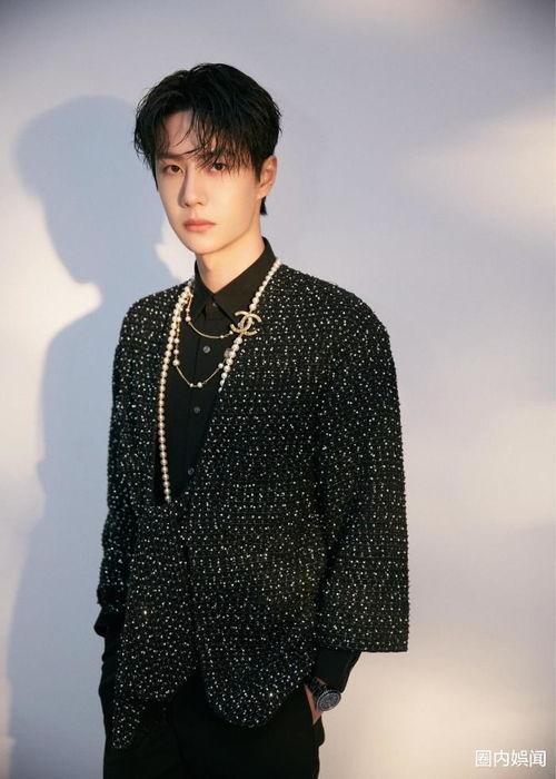 王一博群演爆料视频,揭秘明星幕后幕后故事 第1张 王一博群演爆料视频,揭秘明星幕后幕后故事 第1张